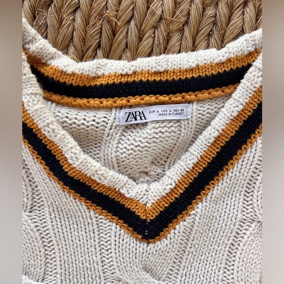 Zara collegiate chunky knit sweater, size large - Picture 2 of 4